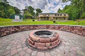 Spacious Yard | Fire Pit