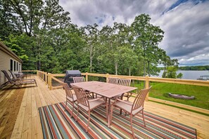 Deck | Outdoor DIning