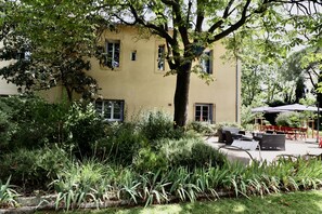 Terrasse et Jardin côté Nord