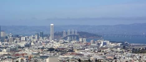 Living Room and Bedroom View of the City and the Bay Bridge 