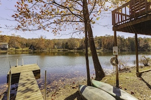 There is a floating dock for fishing, boating, or just taking in the beauty of the lake.