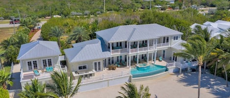 Exquisite Oceanfront