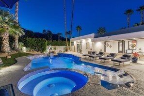 Beautiful mountain backdrop on this half acre Palm Springs oasis
