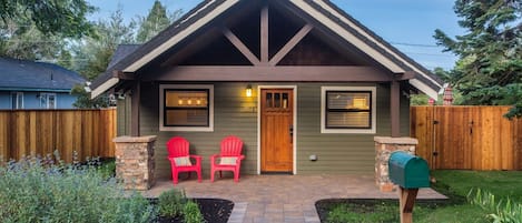 New Renovation Deschutes Bungalow