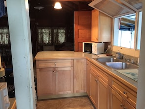 Modern kitchen cabinets