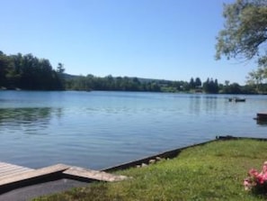 Serene Beautiful Cabin on the Lake