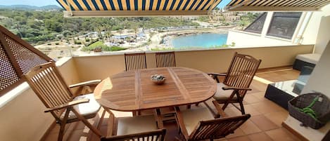 beautifull terrace with direct  sea and mountain view