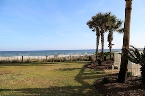 Beach or pool? We prefer both!