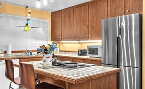 kitchen bar