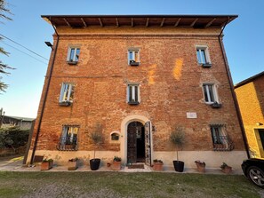 Front of Villa with free parking 