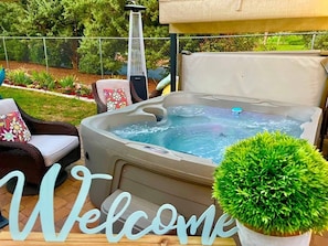 Bain à remous extérieur