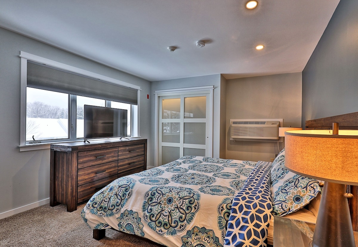 Beautiful Suite Sleeps 6 in Killington Center 122