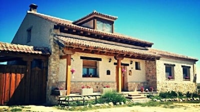 La Alameda Rural Cottage for 23 people