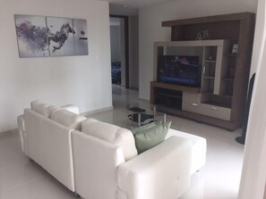 SUPER APARTAMENTO CAAVERAL FLORIDABLANC