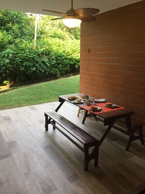 Outdoor dining