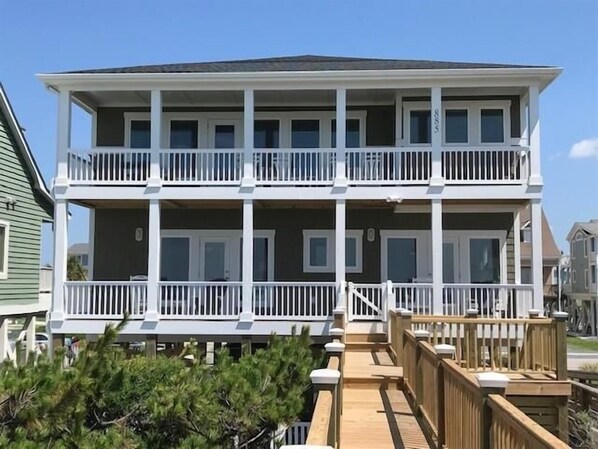 Beachside Exterior
