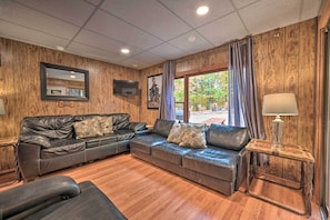 Living Room | Free WiFi | Window A/C Unit