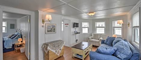 South Kingstown Vacation Rental | 2BR | 1BA | 568 Sq Ft | Stairs Required