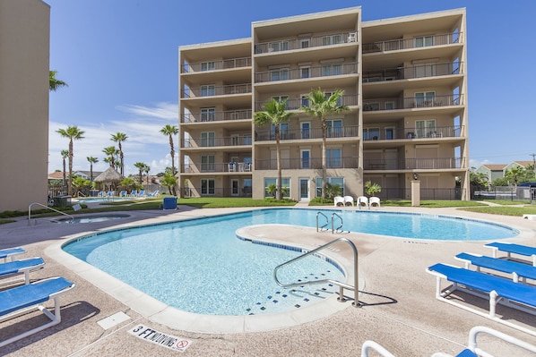 Beach House Condominiums has a great pool area for lounging around.