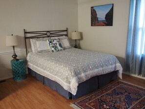 Queen bed