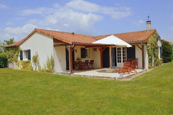 Extérieur maison de vacances [été]