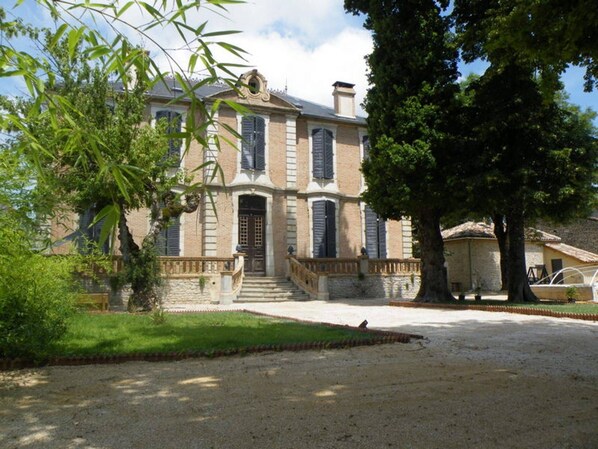 Extérieur