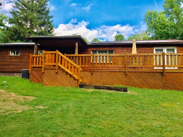 Cabin with Fishing Pond in the Hocking Hills 【 OFFICIAL ...