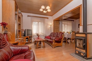 Living room 1