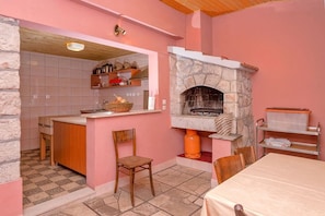 Dining room 2