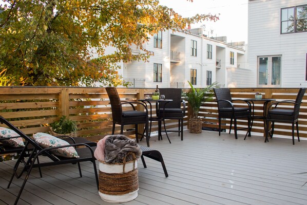 Huge beautiful deck to hang out and relax when you’re not out exploring the city