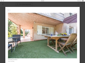 Outdoor dining
