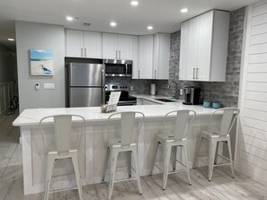 Freshly remodeled full kitchen