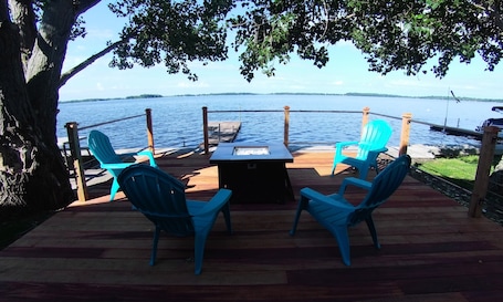 Relax at the firepit