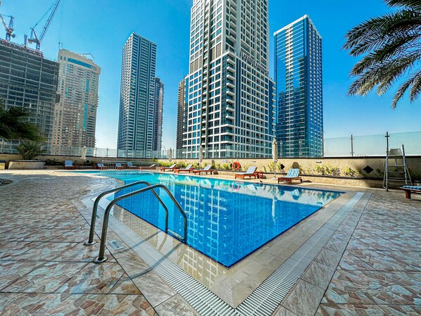Piscina all'aperto