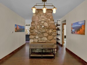 Welcome to the cabin!