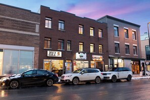Front of property – evening/night