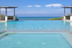 Utomhuspool