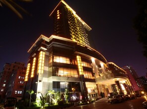 Front of property - evening/night