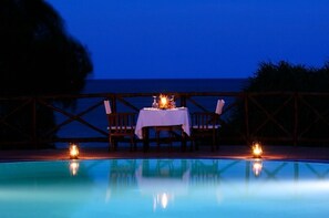 Couples dining