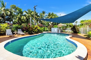 Utomhuspool