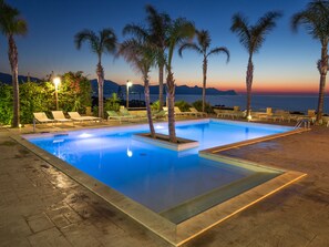 Piscina all'aperto