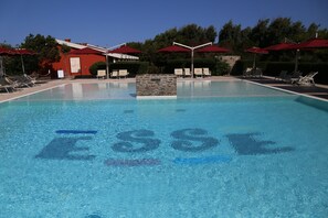 Utomhuspool