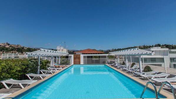 Utomhuspool