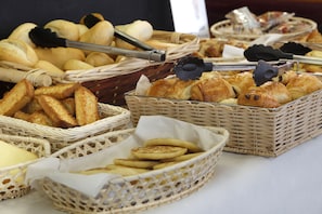 Frukost