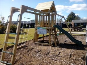 Children’s play area – outdoor