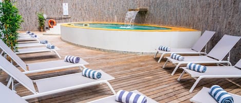 Piscina all'aperto