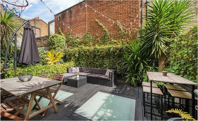 Ideale Fitzrovia Wohnung mit Garten & Klimaanlage. West End / Marylebone / Regents Park