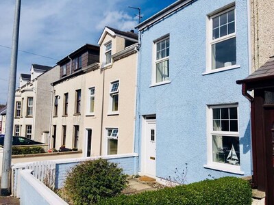 Erstaunliches blaues Küstenhaus in Portstewart