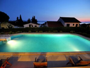 Piscine maison de vacances