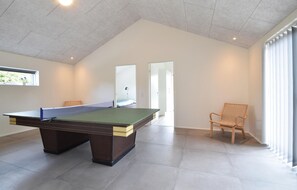 Spielezimmer